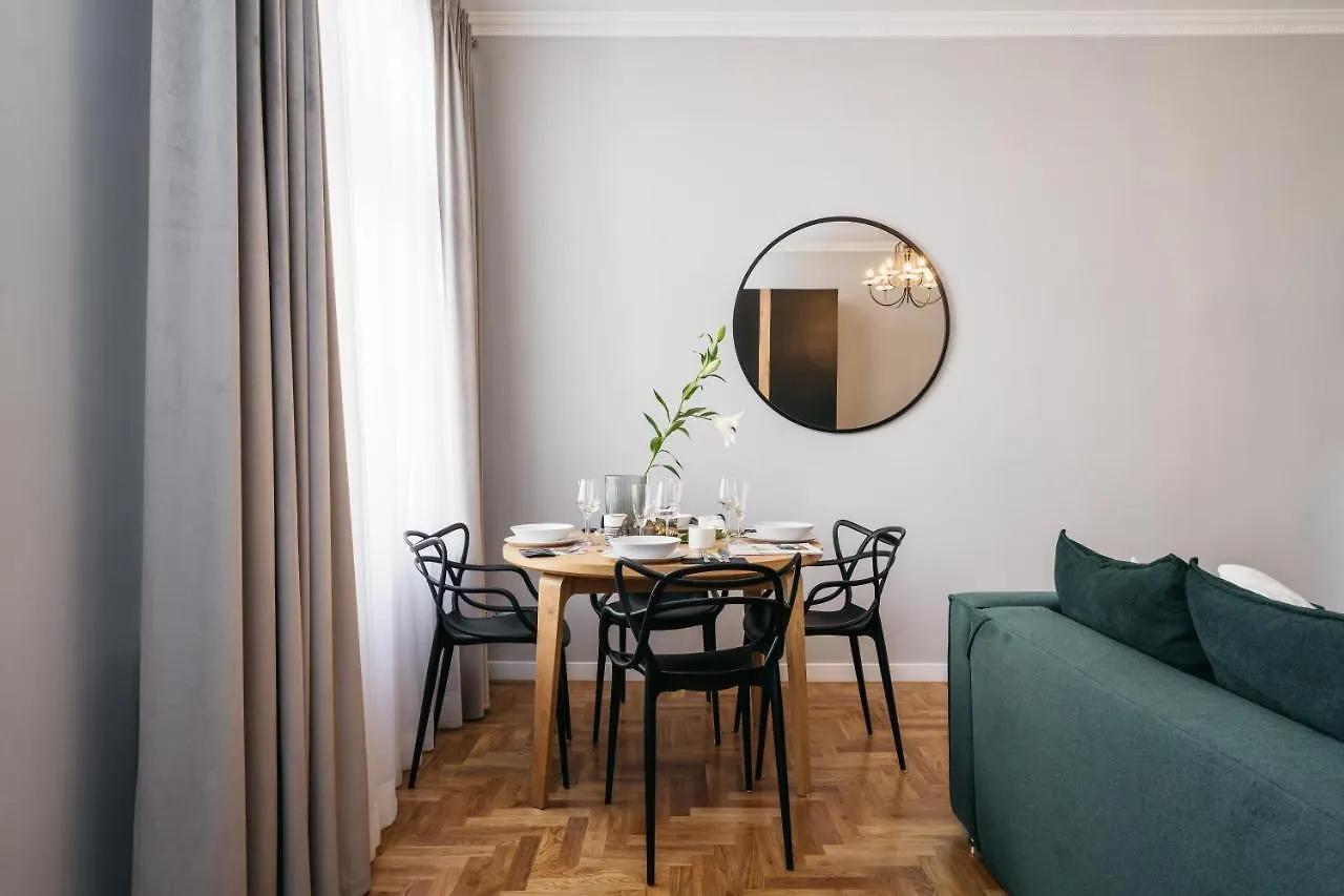 Papillon Apartment - Loftaffair Krakow Poland